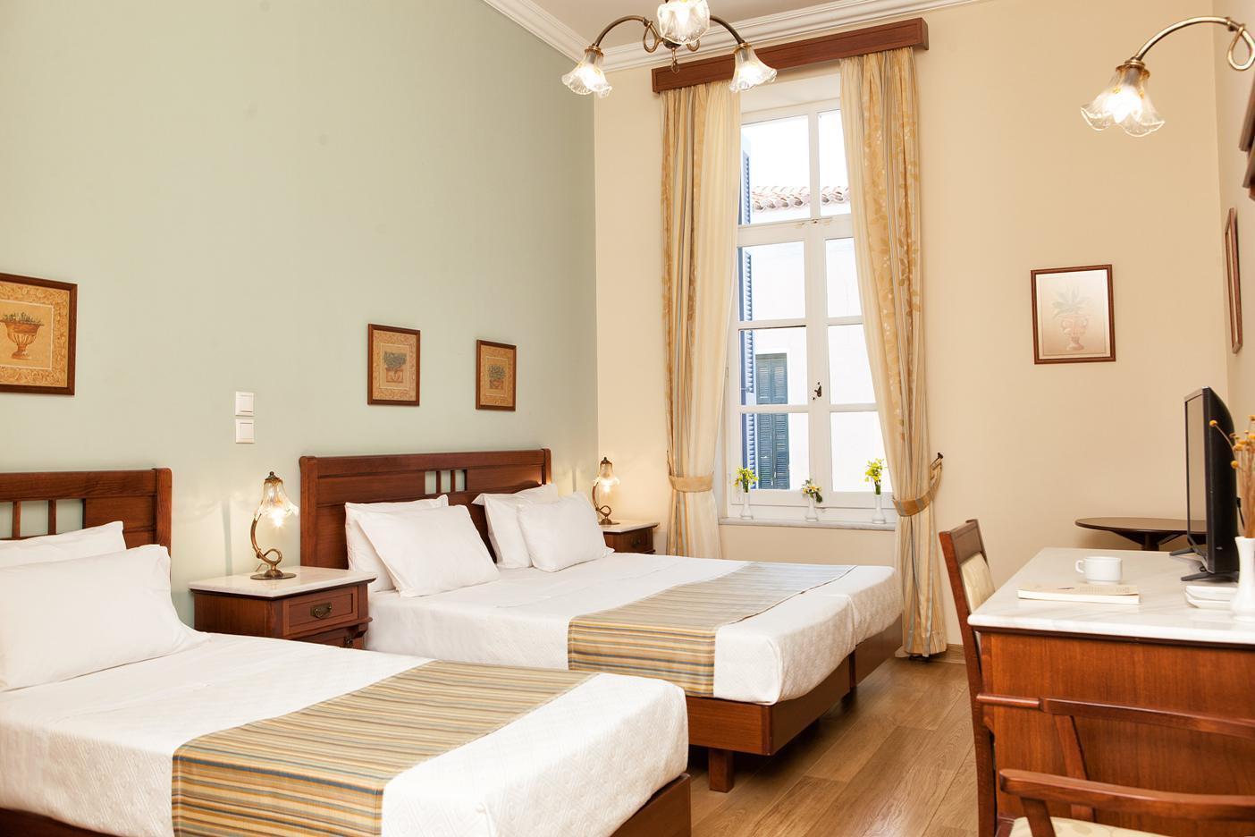 Egli Hotel Ándros Buitenkant foto