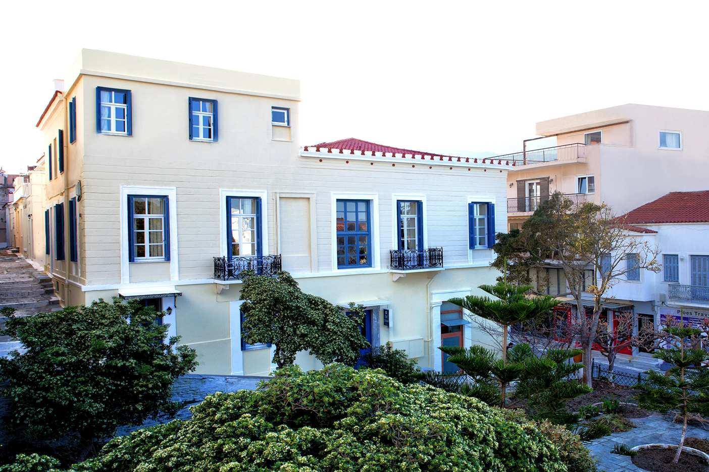 Egli Hotel Ándros Buitenkant foto